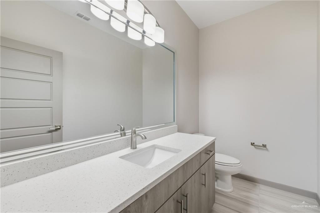 3302 South Sugar Road, Unit H Edinburg, TX 78539 - Photo 17 of 19
