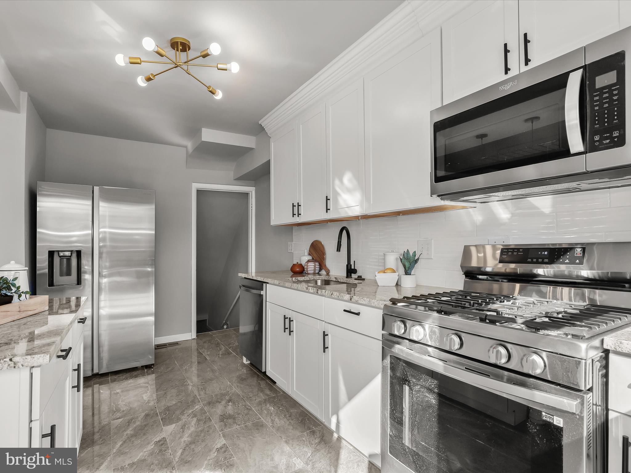 6119 Edlynne Road Baltimore, MD 21239 - Photo 14 of 37 Kitchen
