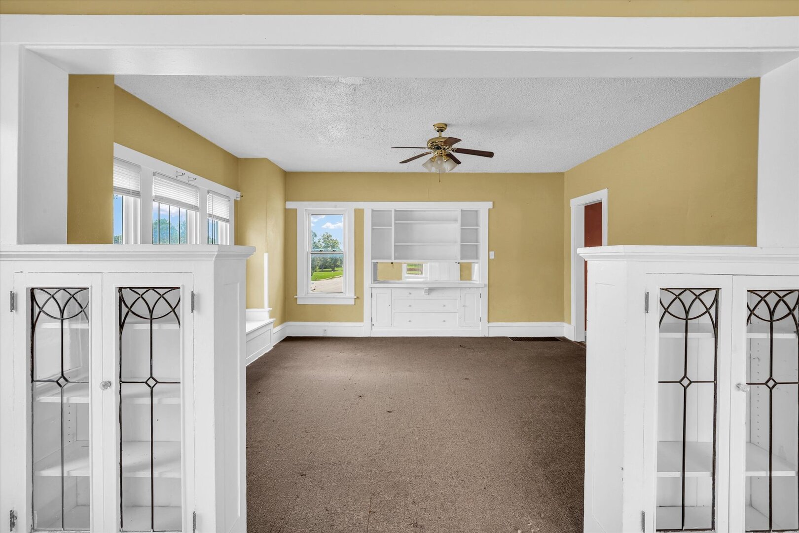 1305 West Macon Street Decatur, IL 62522 - Photo 8 of 37
