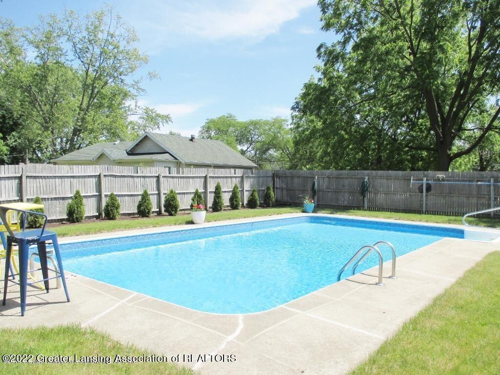 532 West Holmes Road Lansing, MI 48910 - Photo 63 of 64 pool closed for season