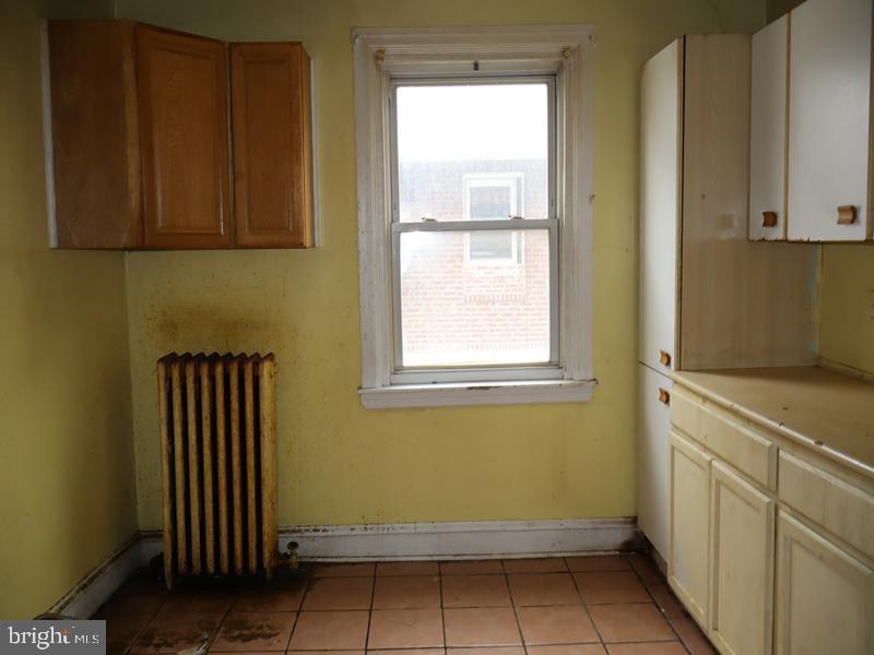 319 Avon Road Upper Darby, PA 19082 - Photo 18 of 26 Gallery Image 18