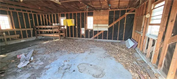 $70,000 | 1001 North Main Street, Yates Center, KS 66783