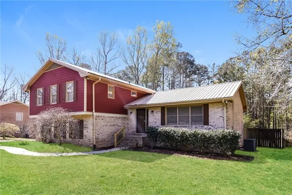 $315,000 | 2069 Christian Circle Southeast, Conyers, GA 30013