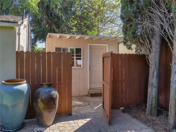 $1,249,942 | 5233 Lemp Avenue, Valley Village, CA 91601