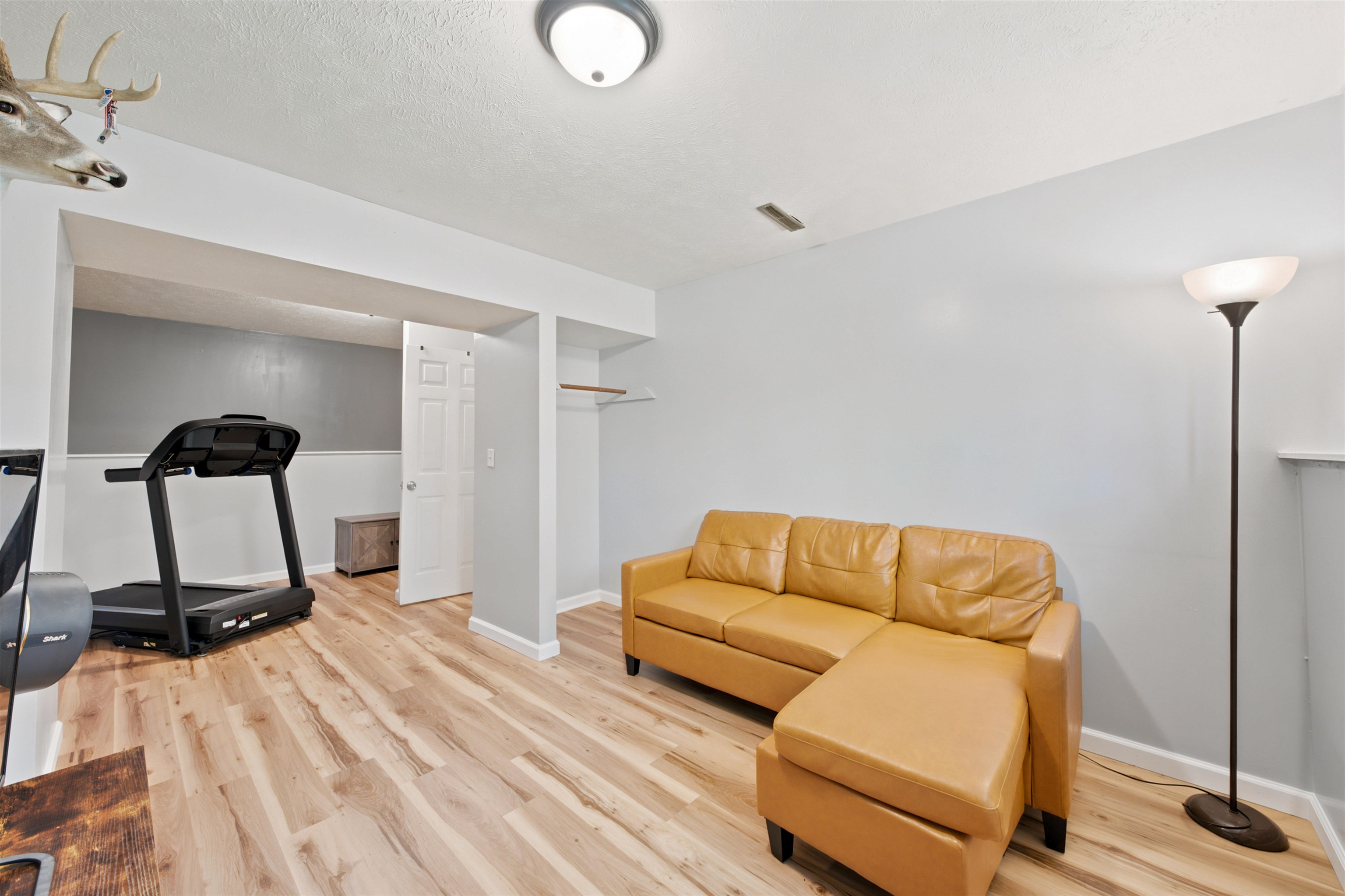3313 Maple Street Traverse City, MI 49684 - Photo 26 of 47 1947154-9d23d8cd-624a-4a16-93ca-73d31ac993fb.JPG