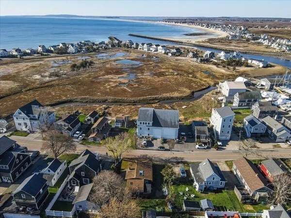 $387,500 | 64 Central Street, Marshfield, MA 02020