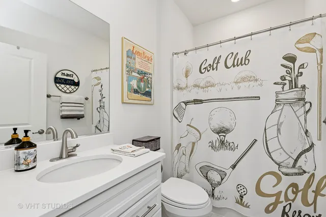 $465,000 | 2032 Wentworth Drive, Volo, IL 60020