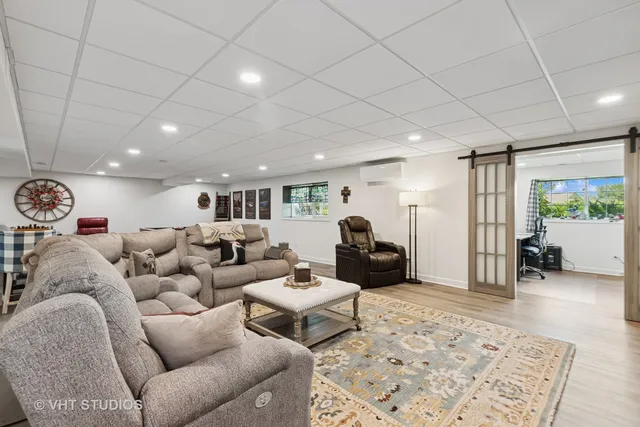 $465,000 | 2032 Wentworth Drive, Volo, IL 60020