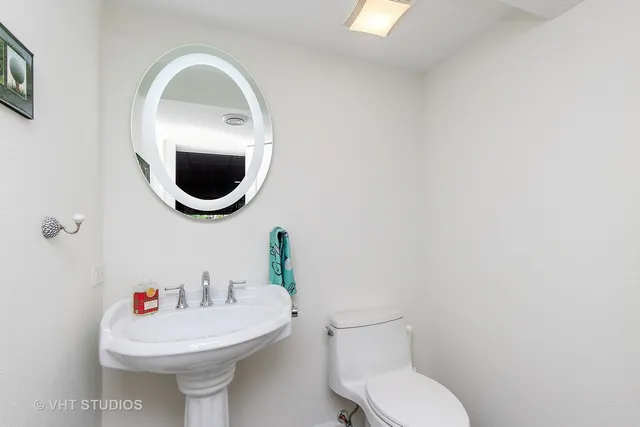 $465,000 | 2032 Wentworth Drive, Volo, IL 60020