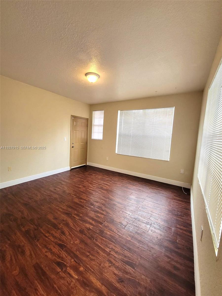 237 Northwest 10th Avenue, Unit 1 Miami, FL 33128 - Photo 5 of 15