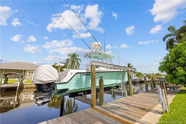 $1,699,000 | 1359 Southwest Dyer Point Road, Palm City, FL 34990