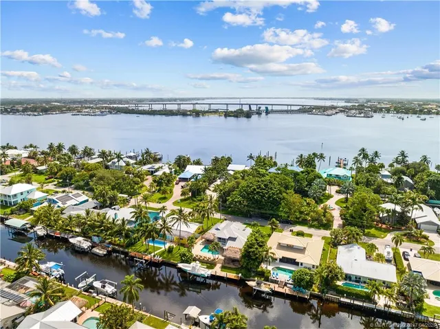 $1,699,000 | 1359 Southwest Dyer Point Road, Palm City, FL 34990