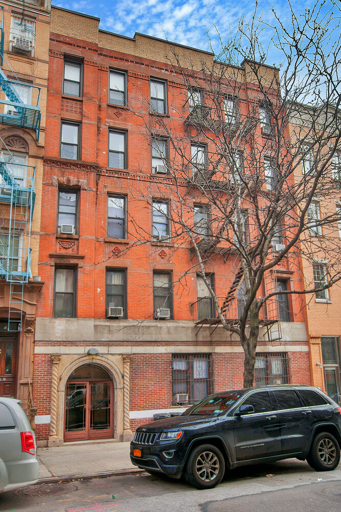199 East 7th Street, Unit 2A Manhattan, NY 10009 - Photo 5 of 7