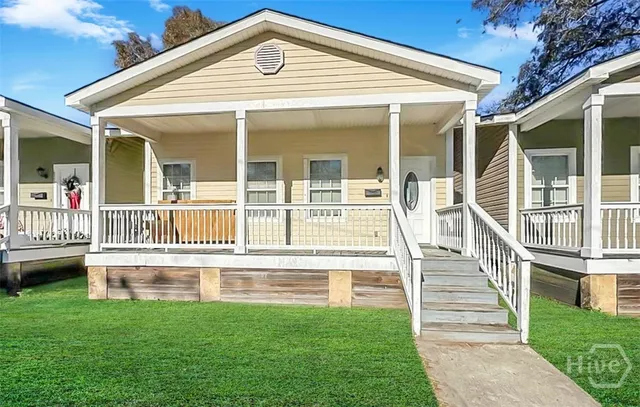 $1,700 | 818 West 44th Street, Savannah, GA 31405