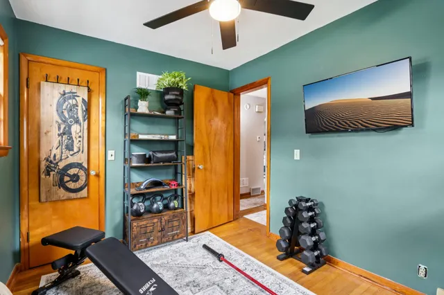 $329,999 | 465 Hawthorne Street, Burlington, WI 53105