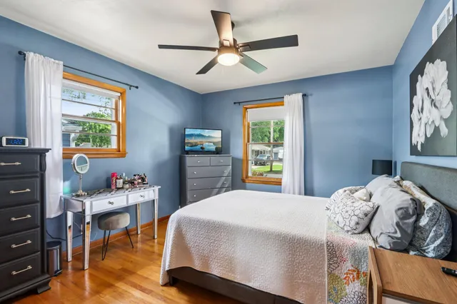 $329,999 | 465 Hawthorne Street, Burlington, WI 53105