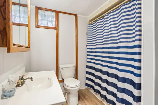 $329,999 | 465 Hawthorne Street, Burlington, WI 53105