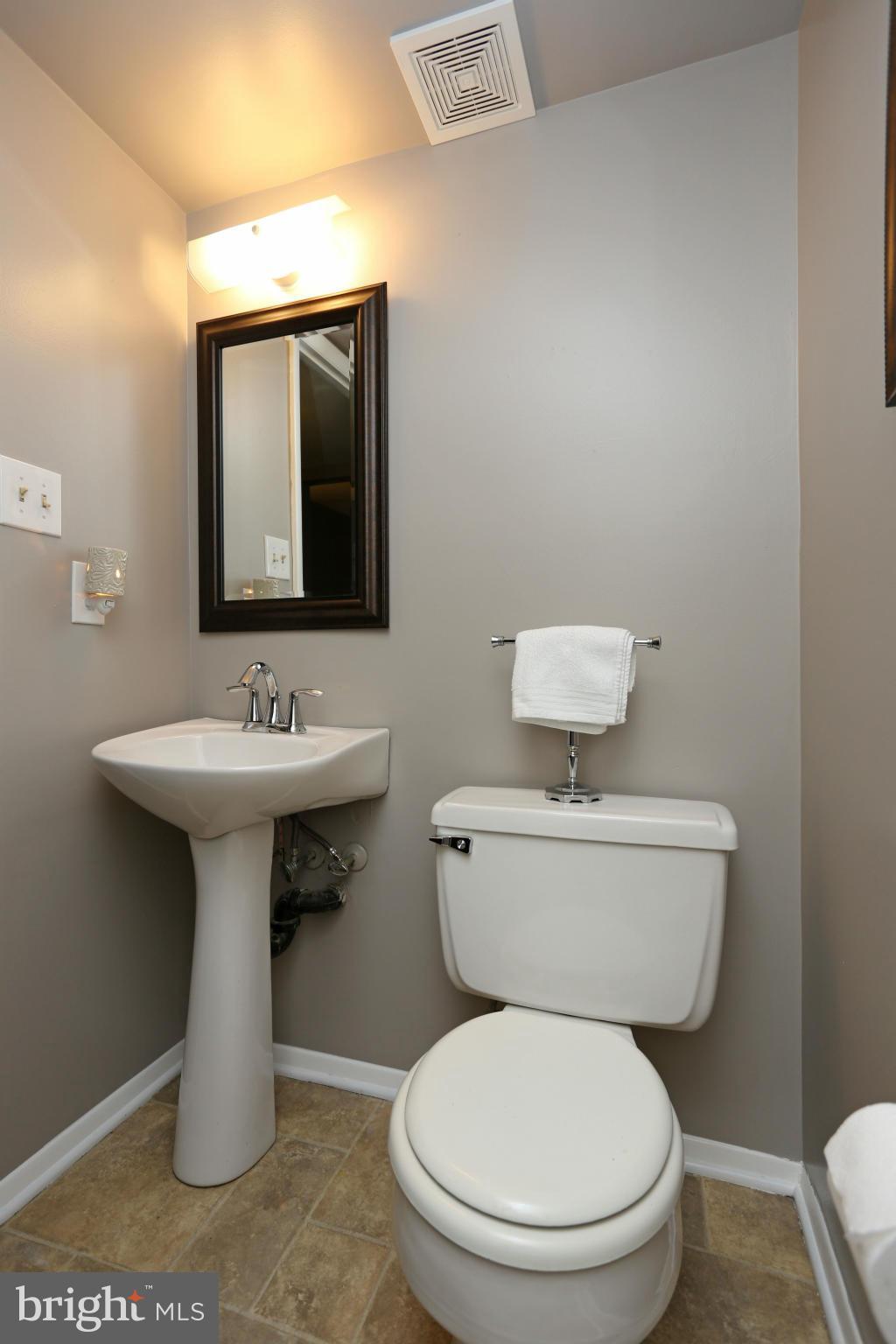 422 Colonial Ridge Lane Arnold, MD 21012 - Photo 21 of 30 Bath