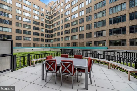$475,000 | 1133 14th Street Northwest, Unit 802, Washington, DC 20005