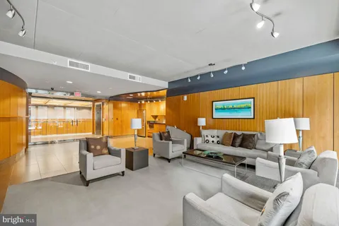 $475,000 | 1133 14th Street Northwest, Unit 802, Washington, DC 20005