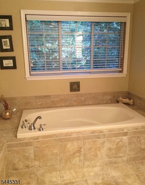 167 Riveredge Drive Chatham, NJ 07928 - Photo 8 of 12