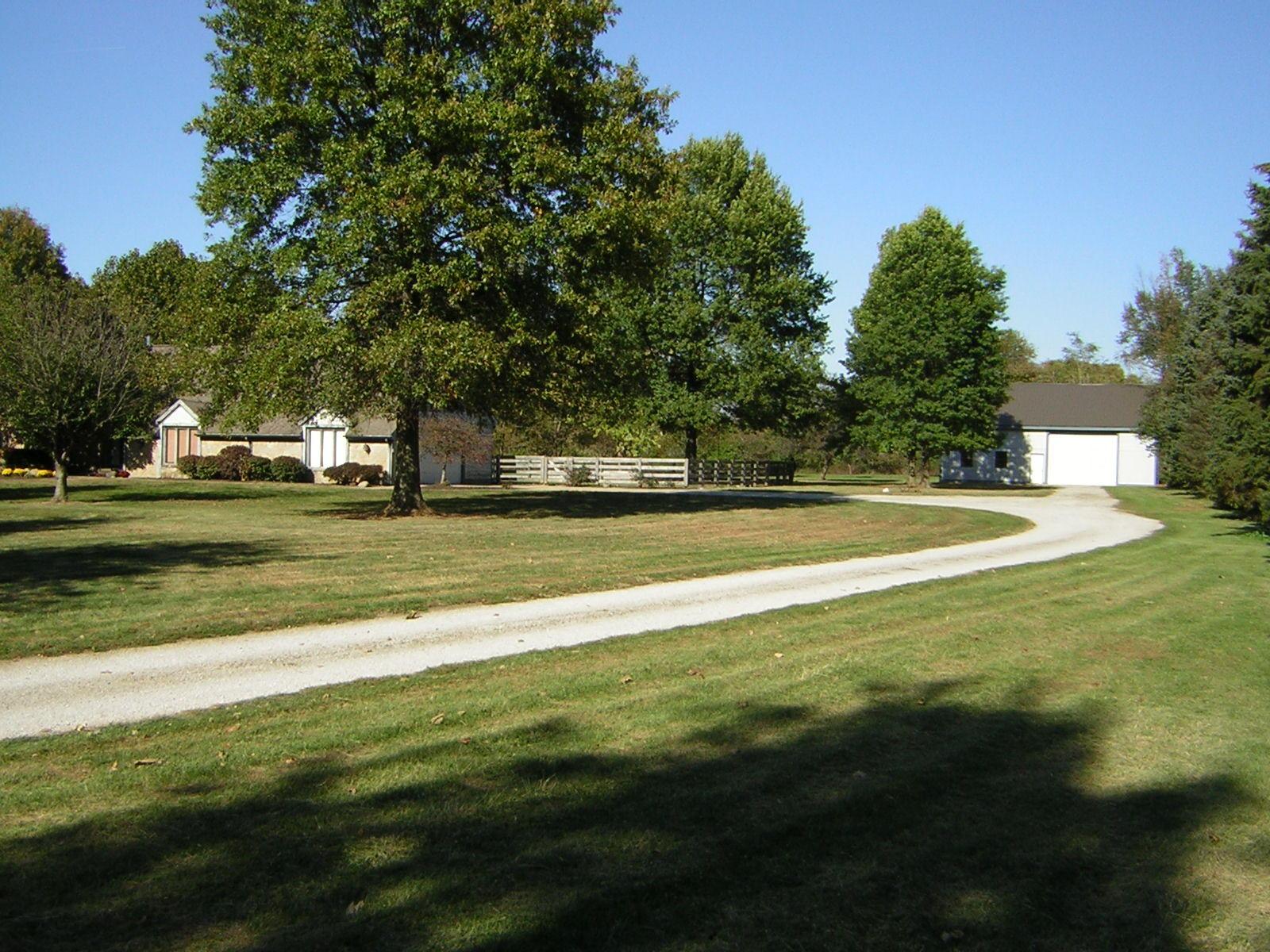 8072 Lithopolis Road Canal Winchester, OH 43110 - Photo 5 of 30 Gallery Image 5