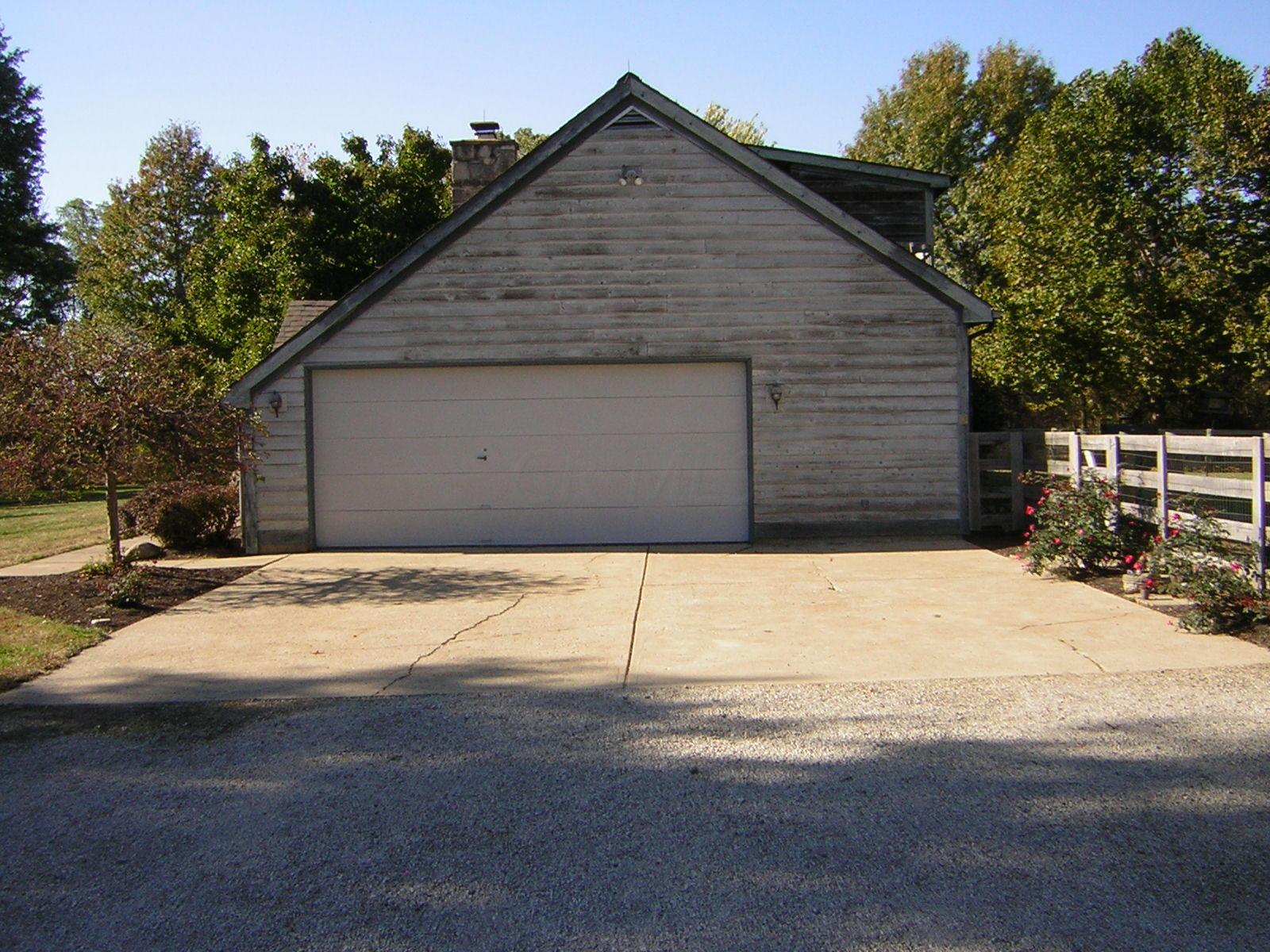 8072 Lithopolis Road Canal Winchester, OH 43110 - Photo 8 of 30 Gallery Image 8