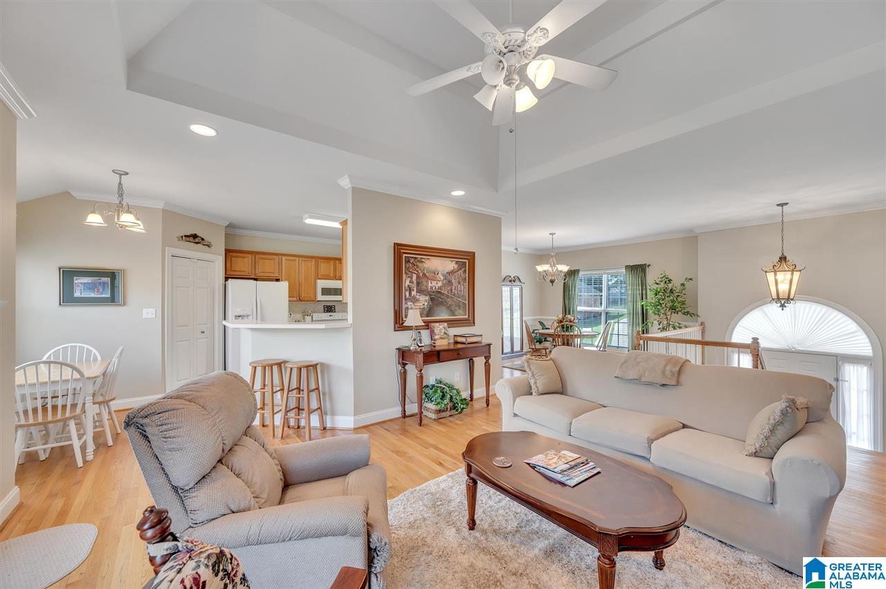 4735 Thornhill Road Gardendale, AL 35071 - Photo 8 of 37