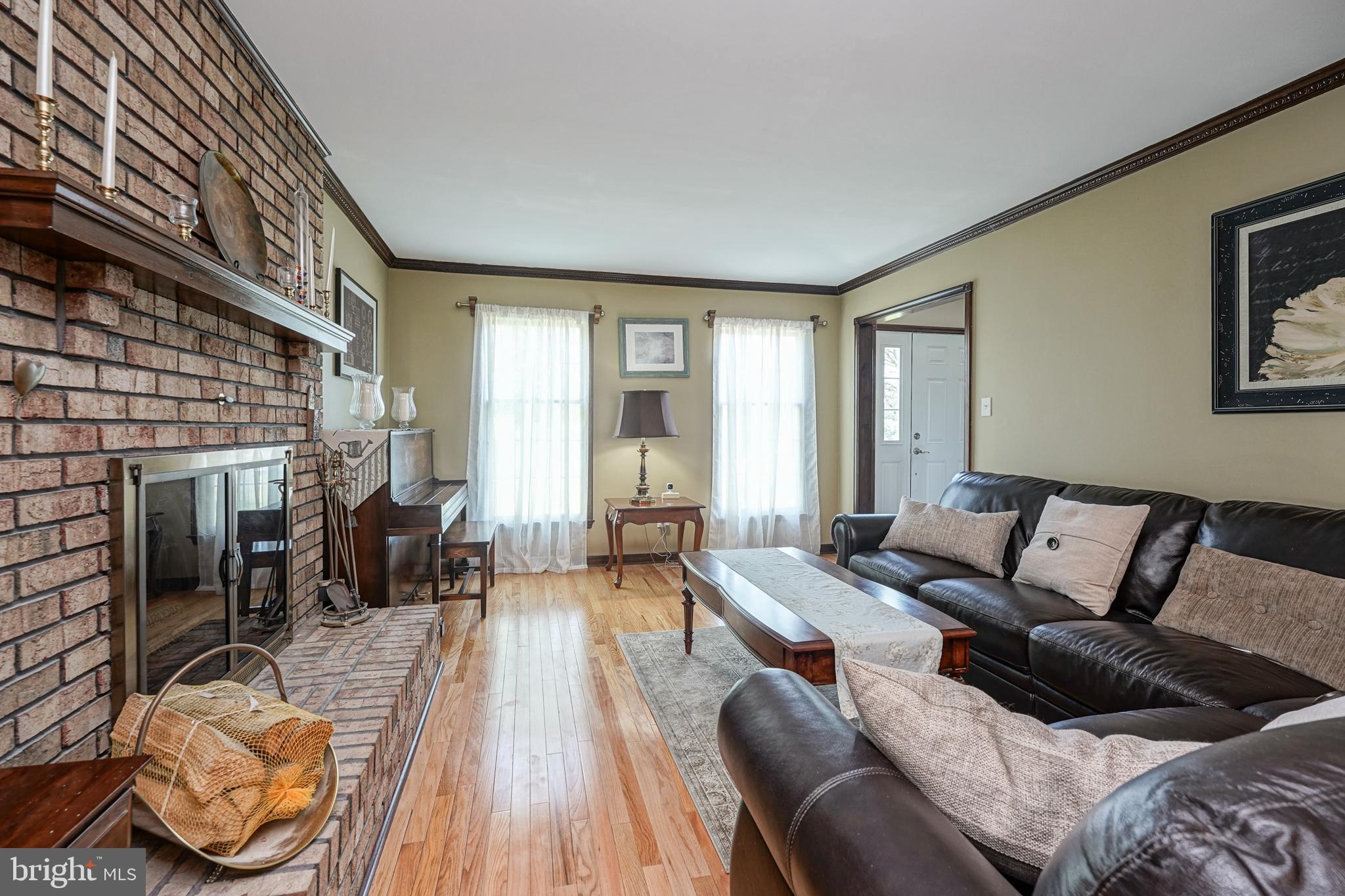 261 Jessups Mill Road Clarksboro, NJ 08020 - Photo 6 of 56 Living Room