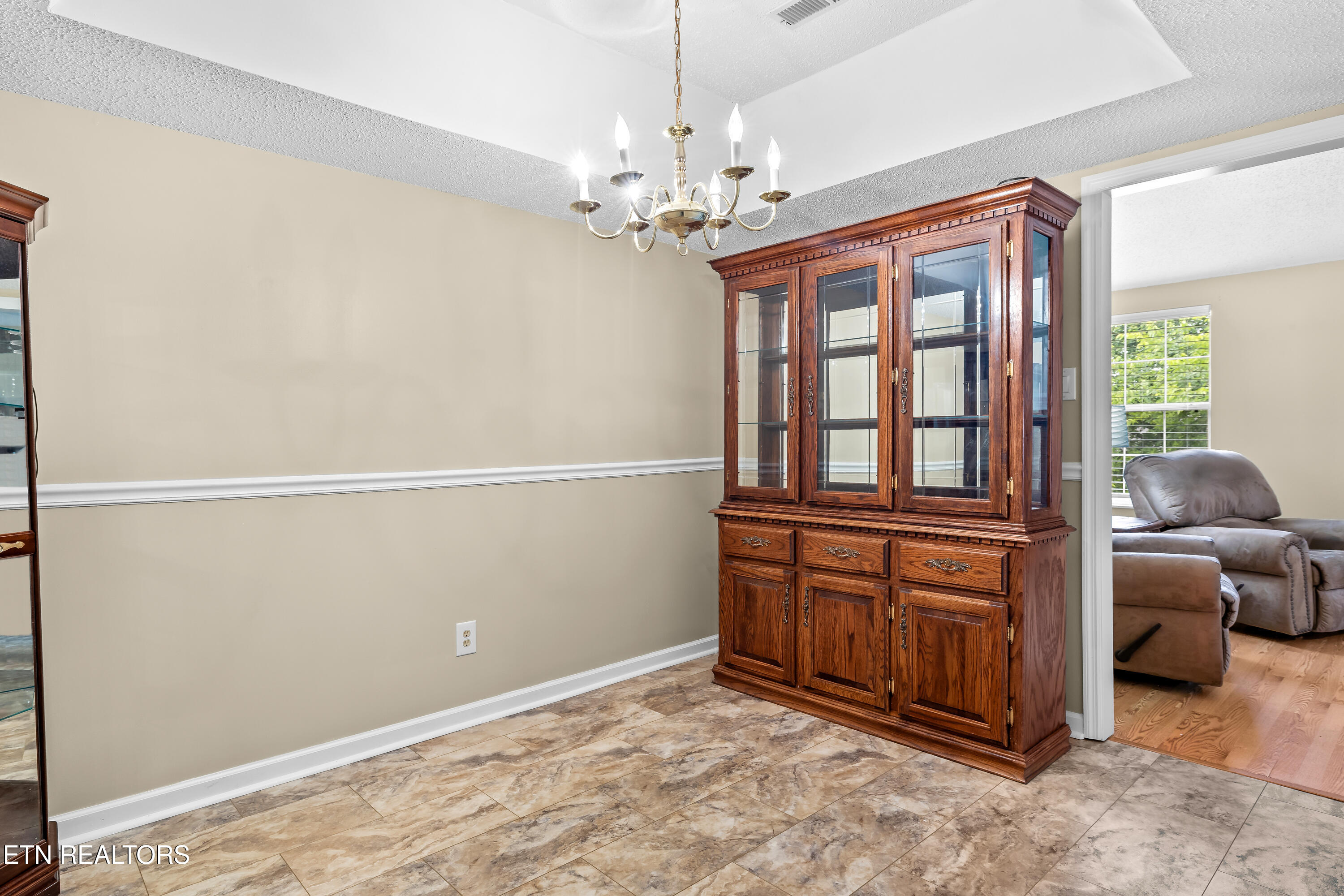 8015 Fenton Way Powell, TN 37849 - Photo 20 of 34 8015FentonWay-20