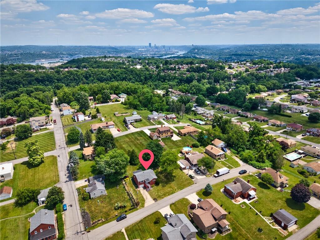 186 William Street McKees Rocks, PA 15136 - Photo 42 of 45 an aerial view of multiple house