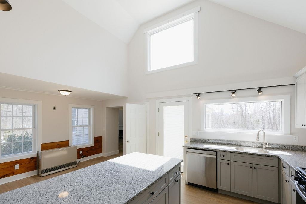 211 Breed Road Harrisville, NH 03450 - Photo 7 of 52