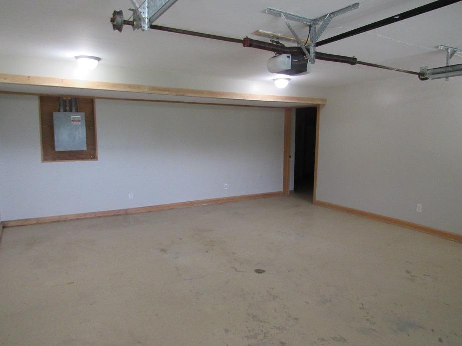 449 Laurel Creek Road Northeast Pilot, VA 24138 - Photo 50 of 72 449 Laurel Creek garage