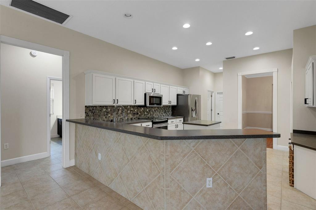 11011 Hyacinth Place Lakewood Ranch, FL 34202 - Photo 32 of 78