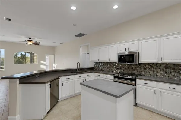 $5,150 | 11011 Hyacinth Place, Lakewood Ranch, FL 34202