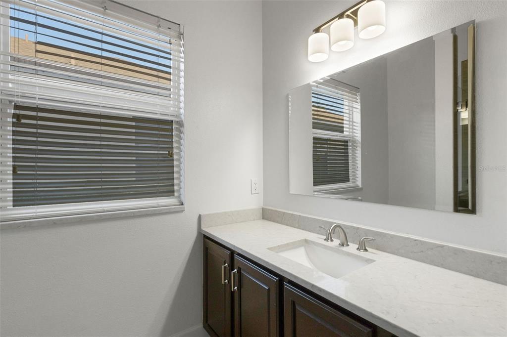 11011 Hyacinth Place Lakewood Ranch, FL 34202 - Photo 74 of 78