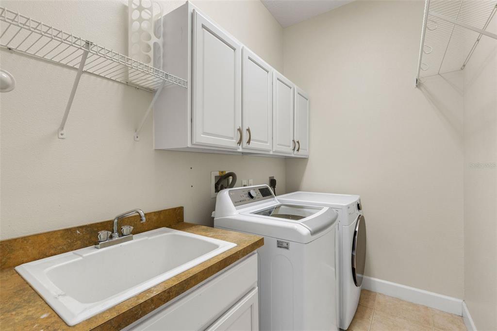 11011 Hyacinth Place Lakewood Ranch, FL 34202 - Photo 77 of 78