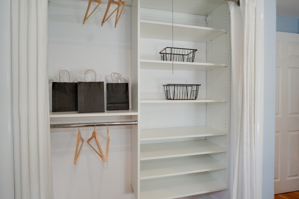 149 Boston Rock Road Melrose, MA 02176 - Photo 14 of 29 Gallery Image 14