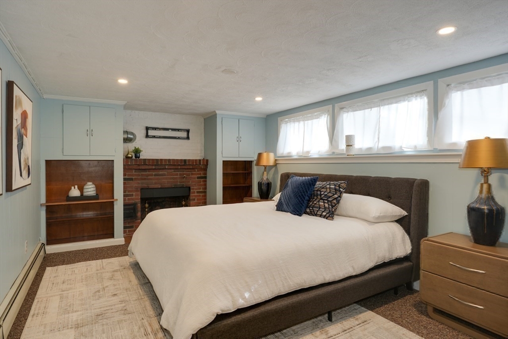 149 Boston Rock Road Melrose, MA 02176 - Photo 18 of 29 Gallery Image 18