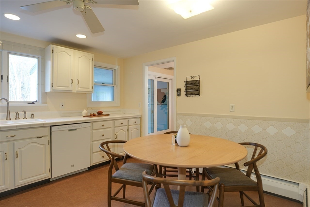 149 Boston Rock Road Melrose, MA 02176 - Photo 7 of 29 Gallery Image 7
