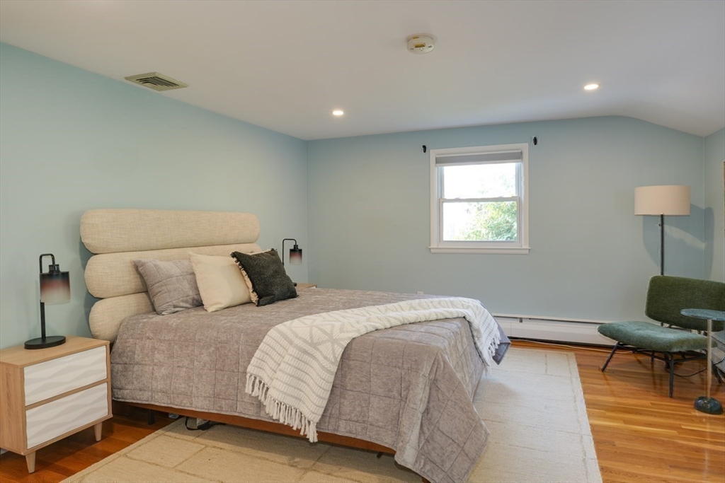 149 Boston Rock Road Melrose, MA 02176 - Photo 9 of 29 Gallery Image 9