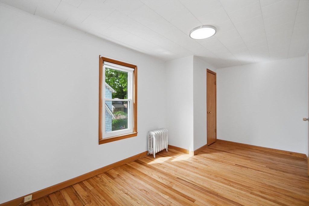 115 Connecticut Avenue Springfield, MA 01104 - Photo 28 of 40