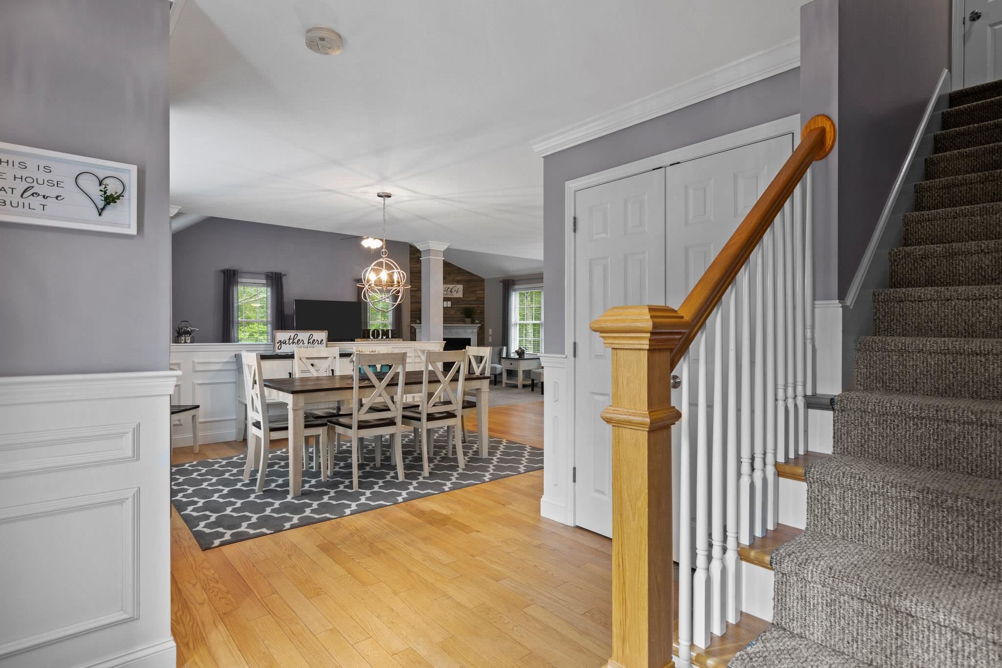 261 East Dunbarton Road Goffstown, NH 03045 - Photo 8 of 32