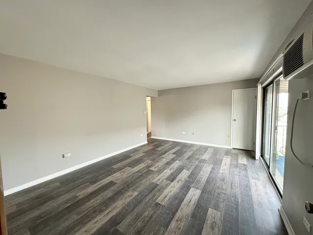 $1,650 | 6334 West 65th Street, Unit 3N, Chicago, IL 60638