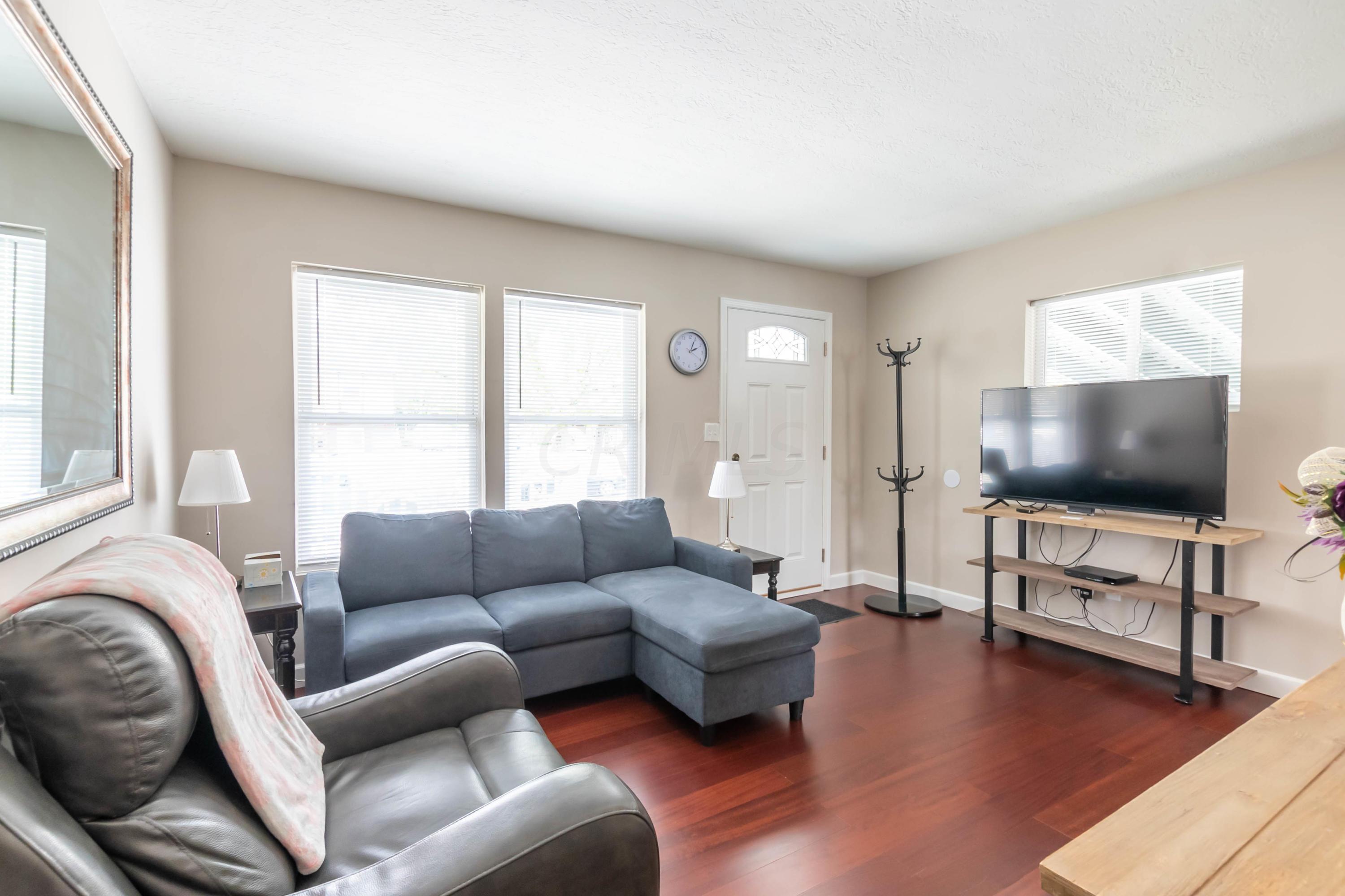 3085 Howey Road Columbus, OH 43224 - Photo 5 of 25