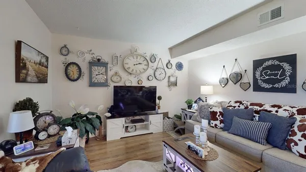 $90,000 | 9950 62nd Avenue North, Unit 315, St. Petersburg, FL 33708