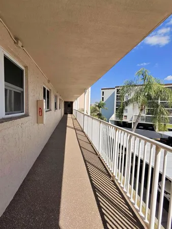 $90,000 | 9950 62nd Avenue North, Unit 315, St. Petersburg, FL 33708