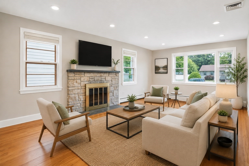95 Wrenwood Street Springfield, MA 01119 - Photo 9 of 35