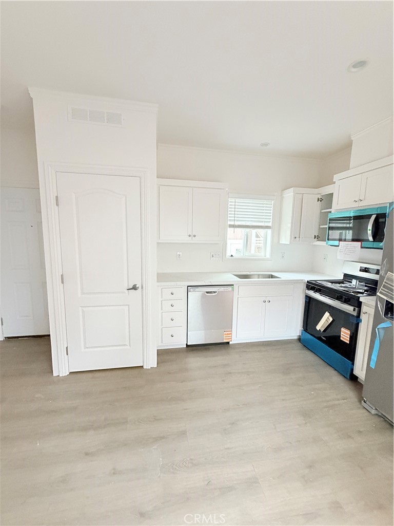 12245 San Fernando Road, Unit 32 Sylmar, CA 91342 - Photo 33 of 40