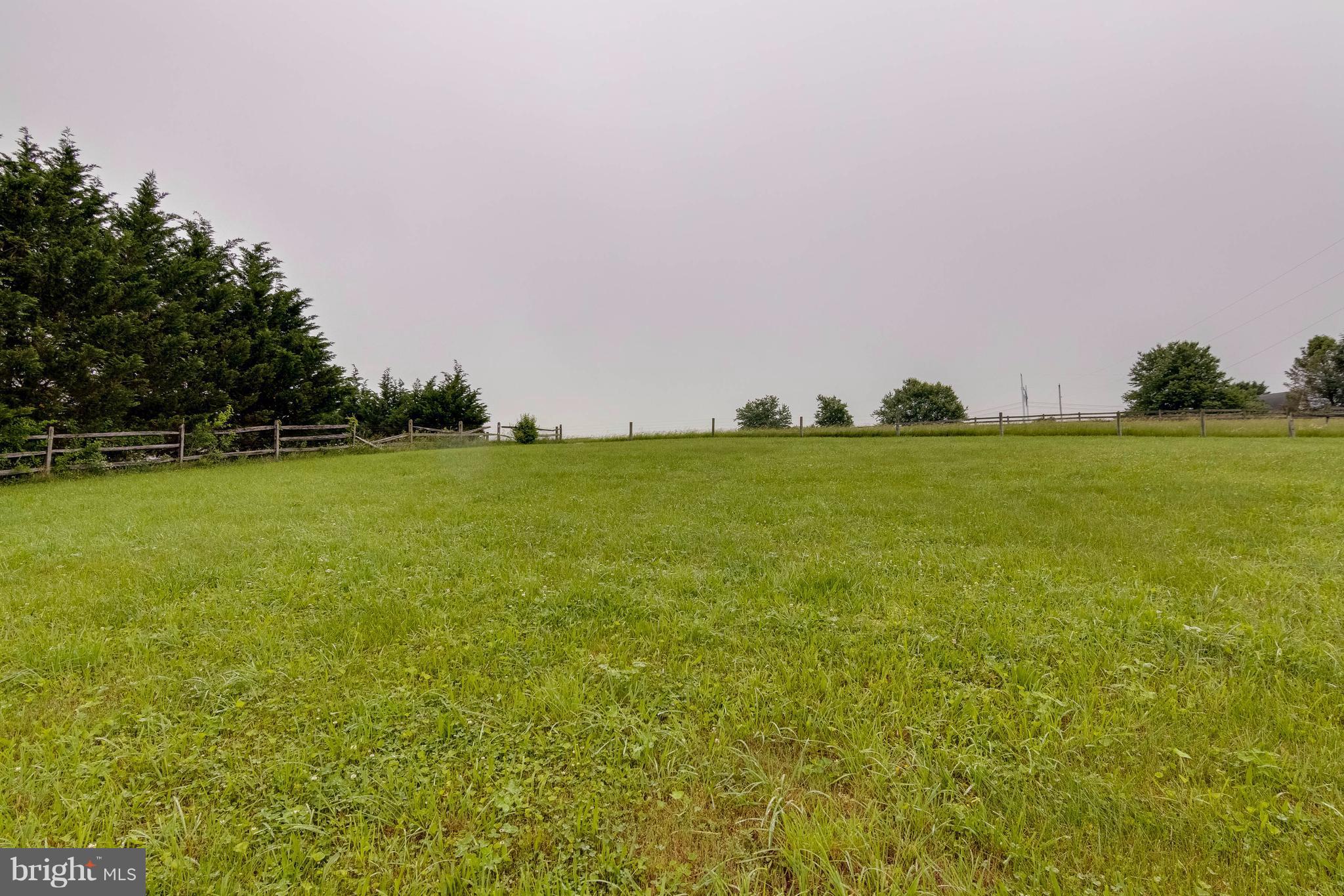 4009 Bill Moxley Road Mount Airy, MD 21771 - Photo 22 of 22 a view of a ocean with a big yard
